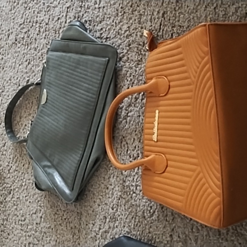 Old purses good Quality